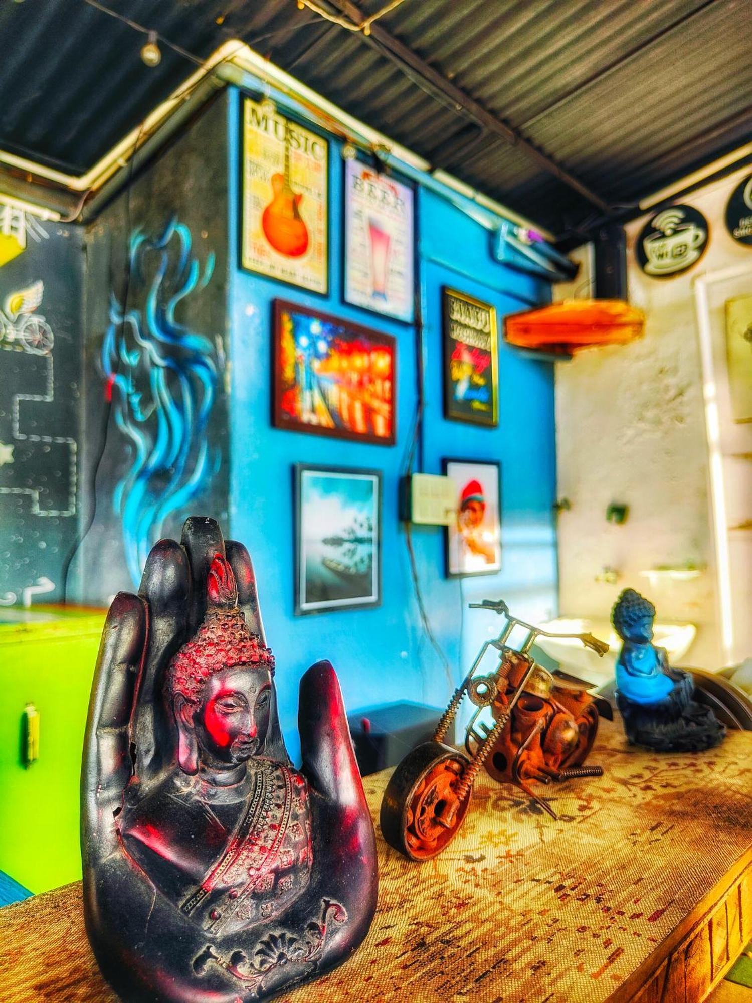 Guest house Lucky Restaurant & Agra (Uttar Pradesh)